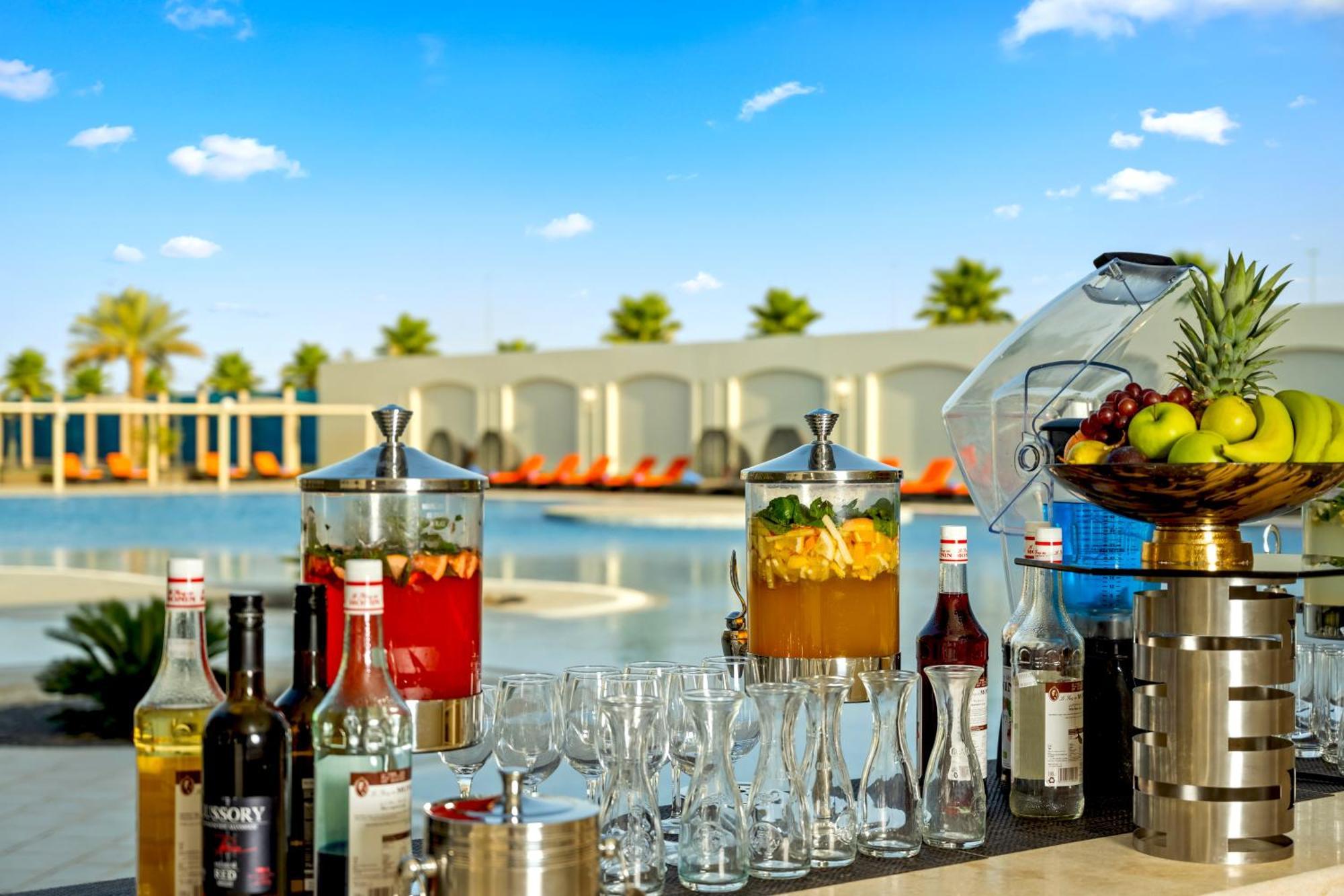 Grand Millennium Tabuk Hotel Ngoại thất bức ảnh